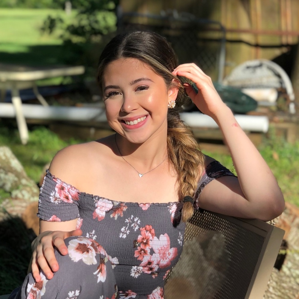 Meet your Posher, Meagan